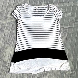Studio Y Women's Shirt, Size Medium